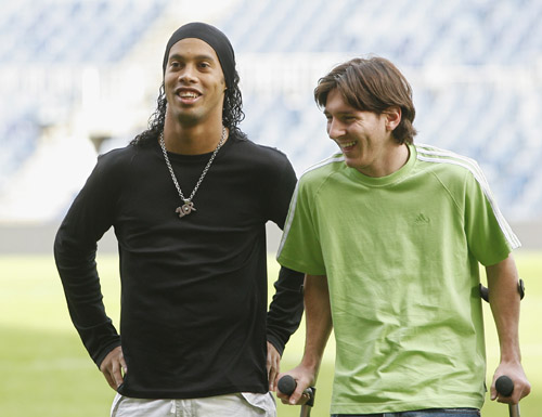 《旋转音律》开启三周年庆典，本体免费下载，新曲、新活动领到手软！