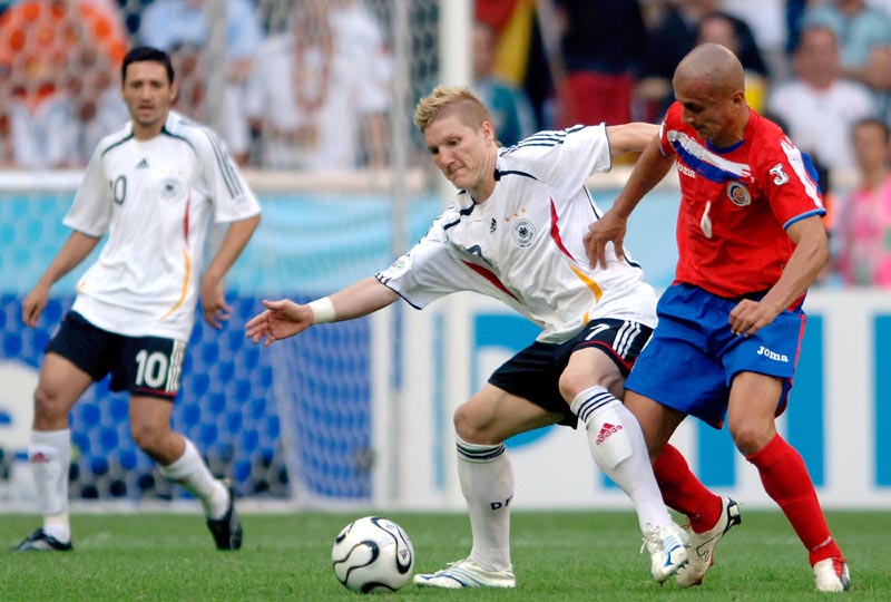 37分狂胜残阵勇士，完成三杀！鸭梨三节30分7助，库里巴特勒缺阵