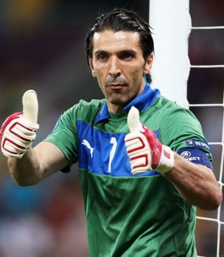 辽宁男篮主场不敌青岛男篮