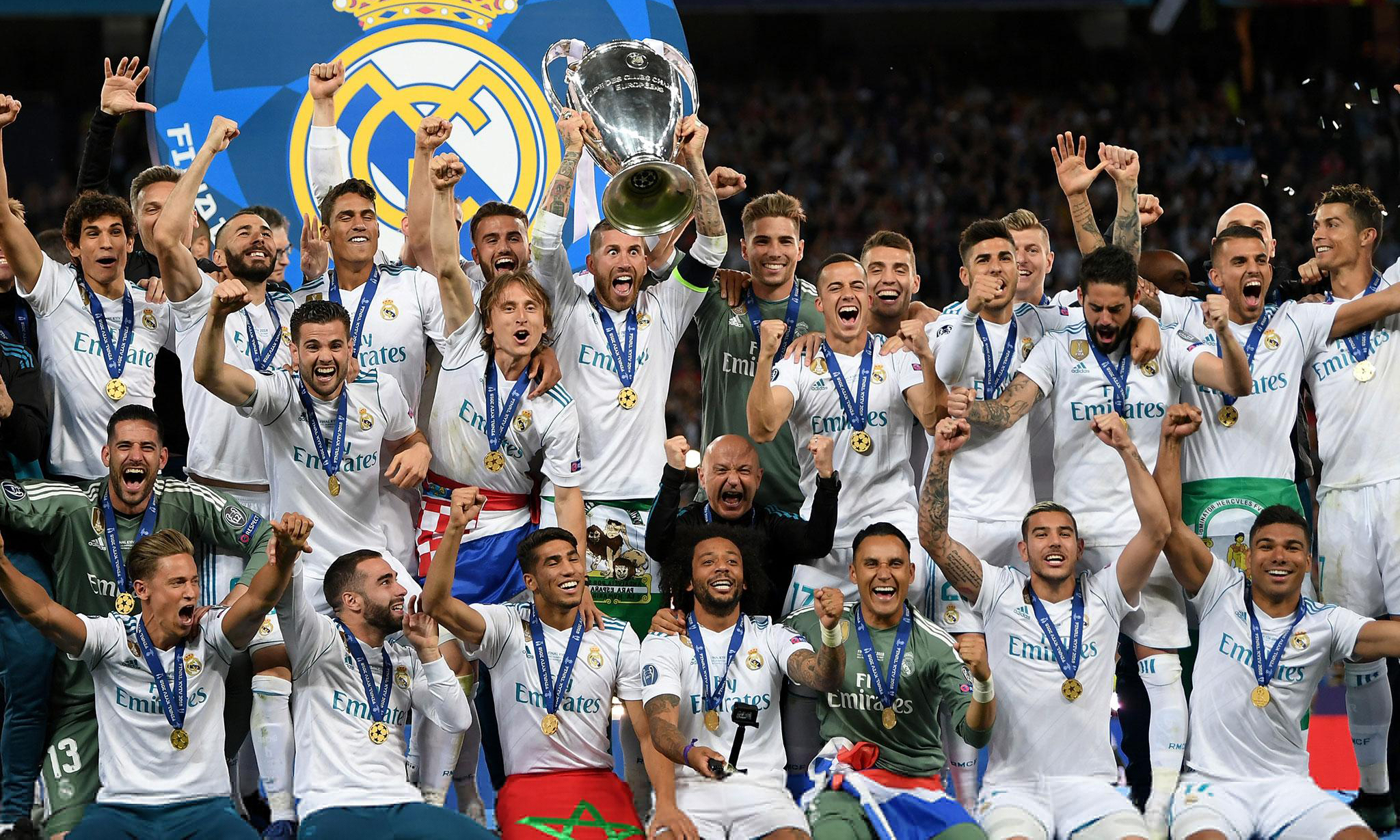 当《原神》成为社交符号后，喊出联动口号还会羞耻吗？