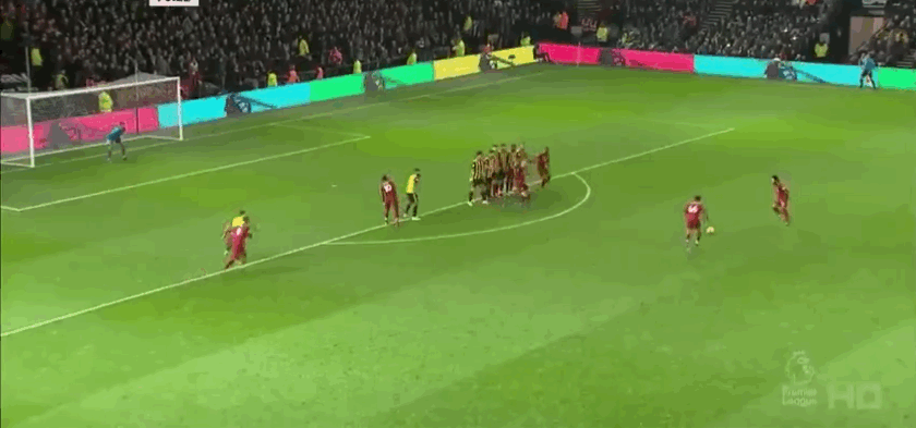 18中4赛季最差一战！福克斯遭美媒开炮：不配两亿 掉出联盟前十PG